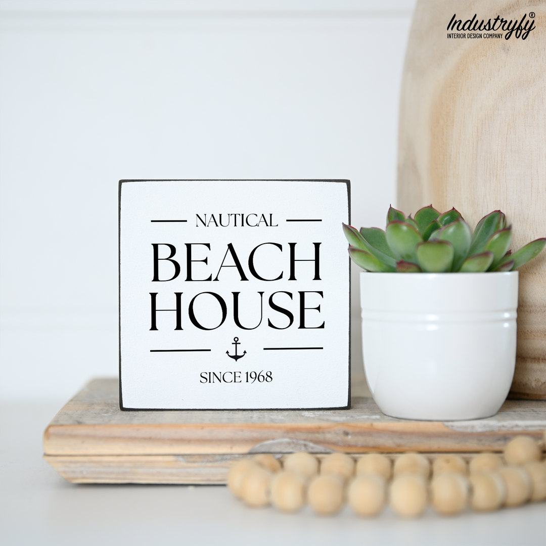 Miniblock Nautical Beach House als maritimes Geschenk in Wohn-Setting