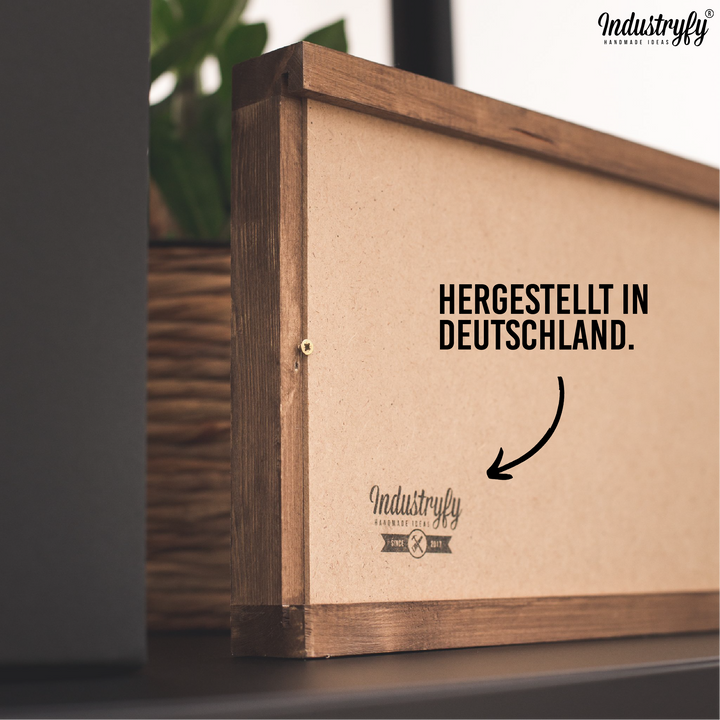 Landhaus Schild | In a world you can be anything, be kind